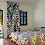 Апартаменты Casantilvia Heated Pool Paradise