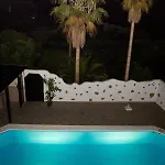 Casantilvia Heated Pool Paradise Апартаменты