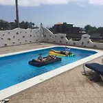 Casantilvia Heated Pool Paradise Апартаменты *