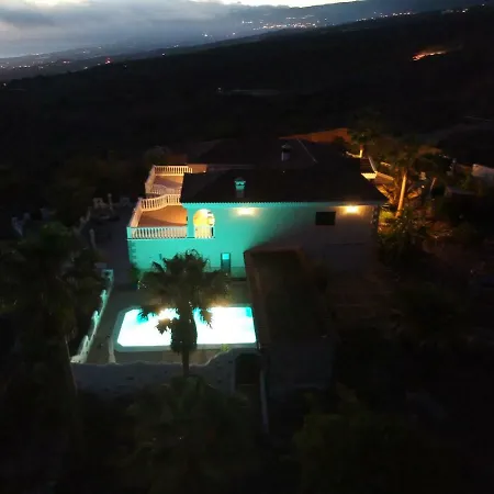 Casantilvia Heated Pool Paradise * אדחה