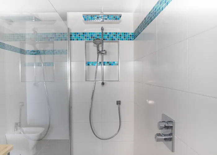 Casantilvia Heated Pool Paradise アデヘ