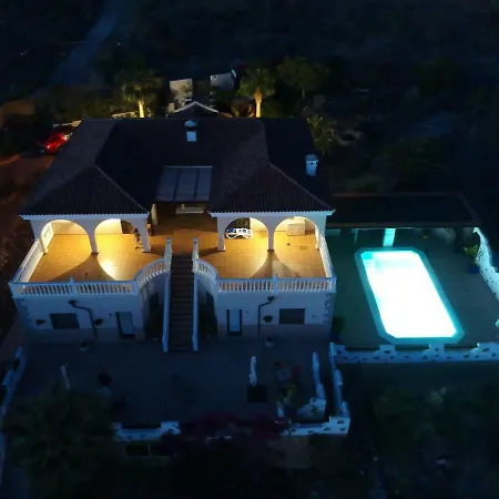 Casantilvia Heated Pool Paradise Appartement *